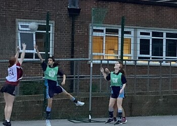 Year 9 Netball Match