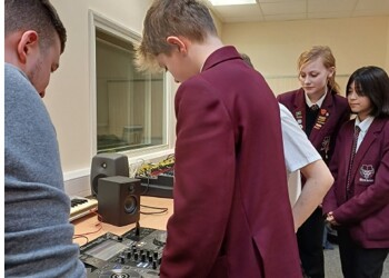 DJ Workshop for Year 7 & 8