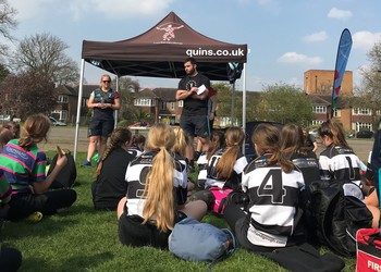 Year 9 students provide Harlequins Guard of Honour